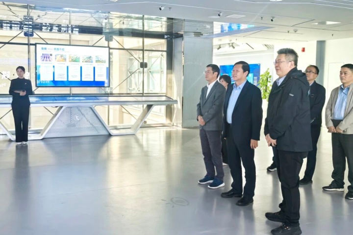 1990709548876328962.jpg 1990709548876328962.jpg